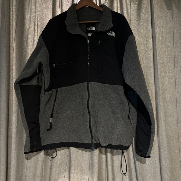 The Northface Jacket - Picture 1 of 3